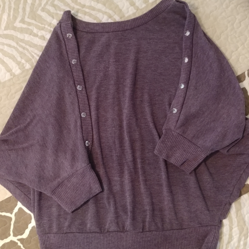Purple Top. - Picture 2 of 2